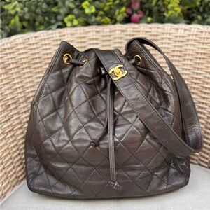 Authentic CHANEL bucket lambskin leather CC shoulder bag drawstring